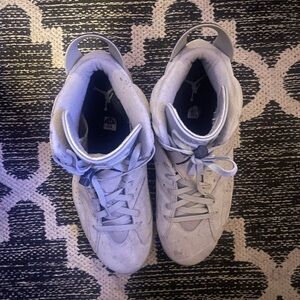 Jordan White Sneakers Low-Top Design
